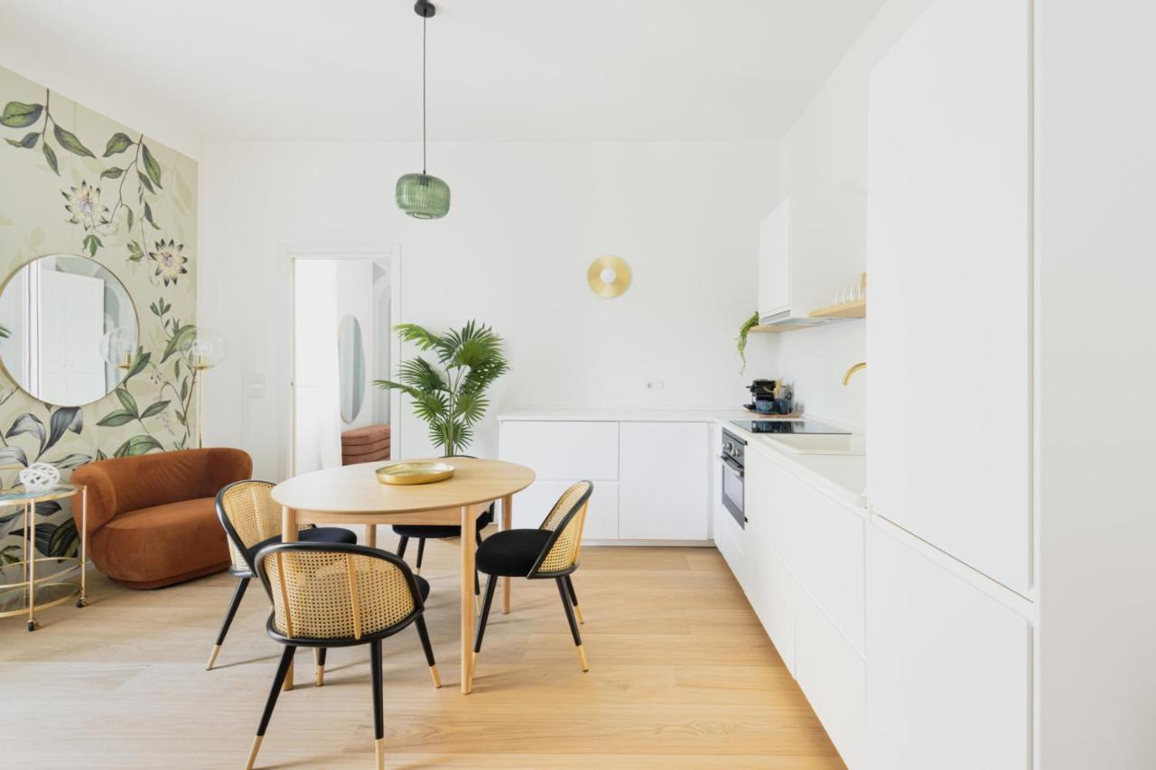 Easylife - Romantico Appartamento Sui Navigli Milán Exterior foto