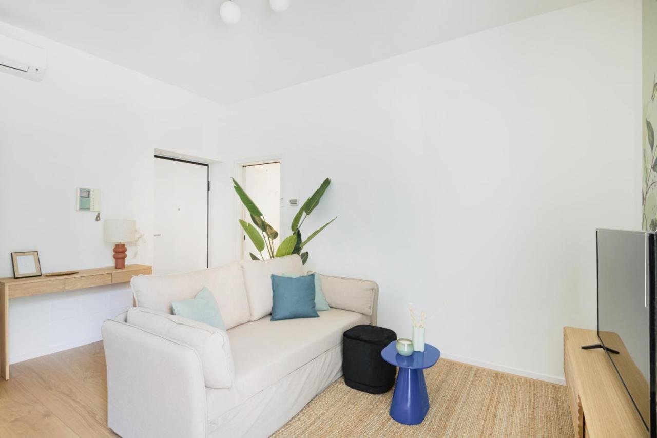 Easylife - Romantico Appartamento Sui Navigli Milán Exterior foto